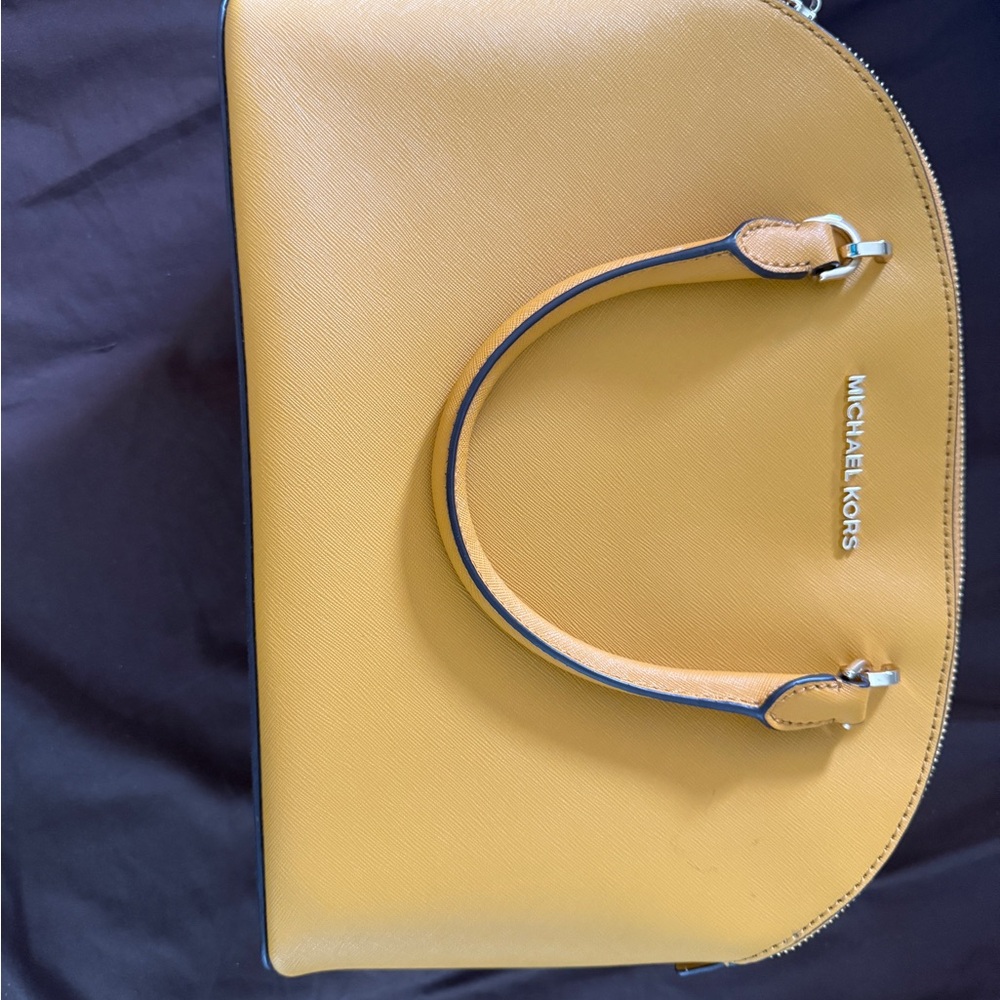 MICHAEL Michael Kors Yellow Satchel with Textured Leather and Structured Shape